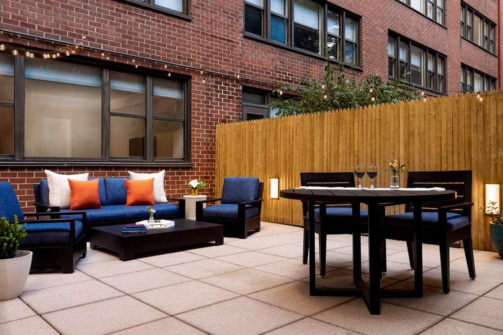 The Gardens Sonesta Es Suites Ню Йорк Екстериор снимка